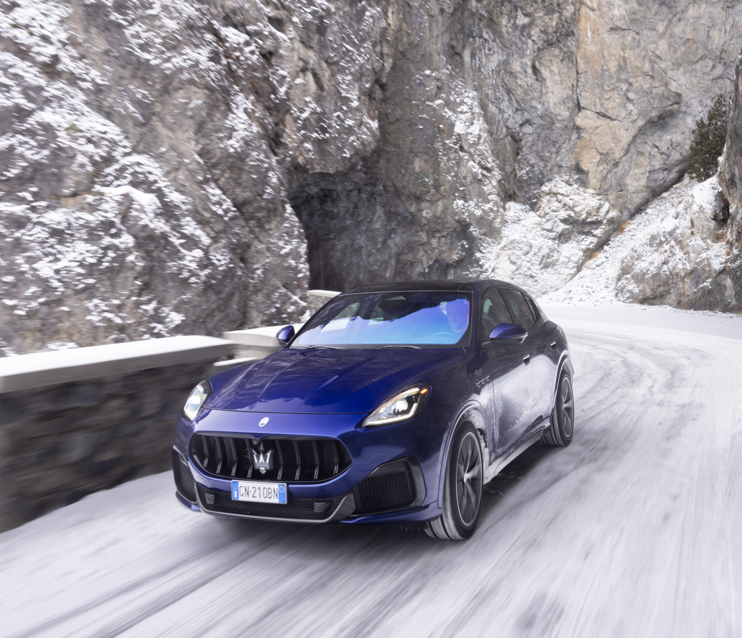 Maserati: мінус 20% на комплект зимових коліс в зборі