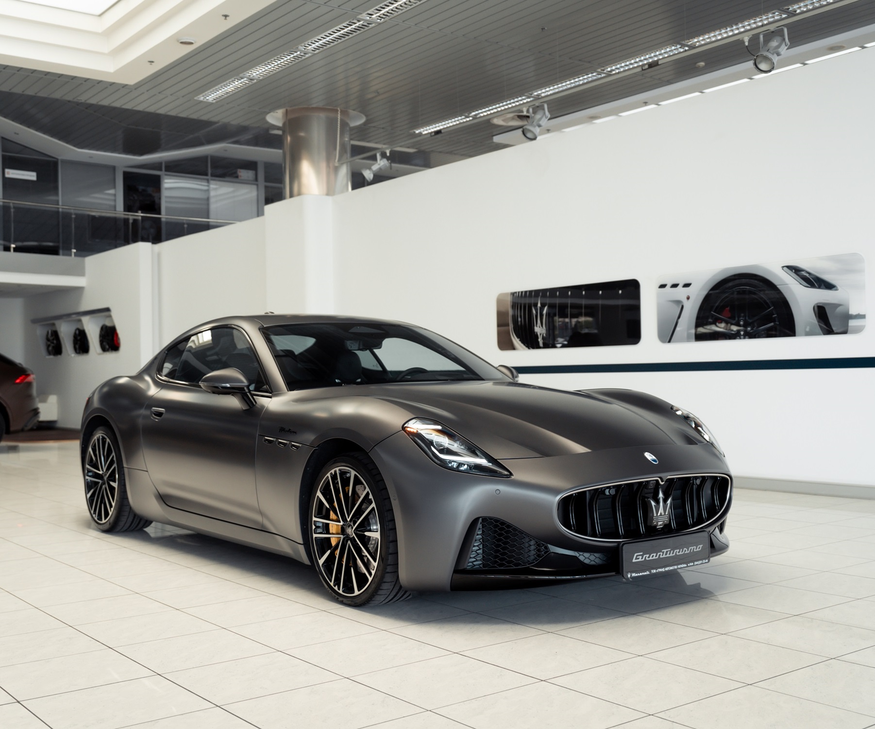Новий люксовий купе Maserati GranTurismo тепер офіційно в Україні